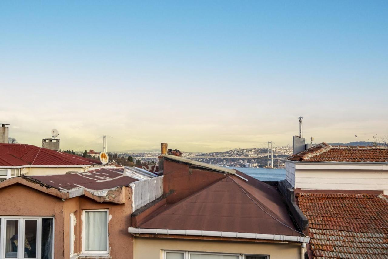 Captivating Flat With Balcony Near Besiktas Pier Apartment Istanbul Bagian luar foto